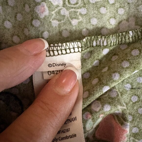 LulaRoe Irma Top Womens Size XL Disney Minnie Mouse Green Floral T-Shirt Tunic - Picture 7 of 10